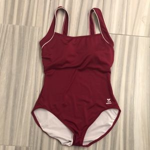TYR One-piece Swimsuit NWOT Sz 14